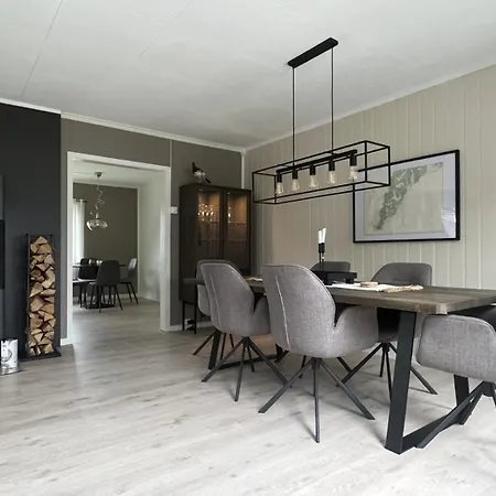 Holiday home Mountain Peak Retreat *