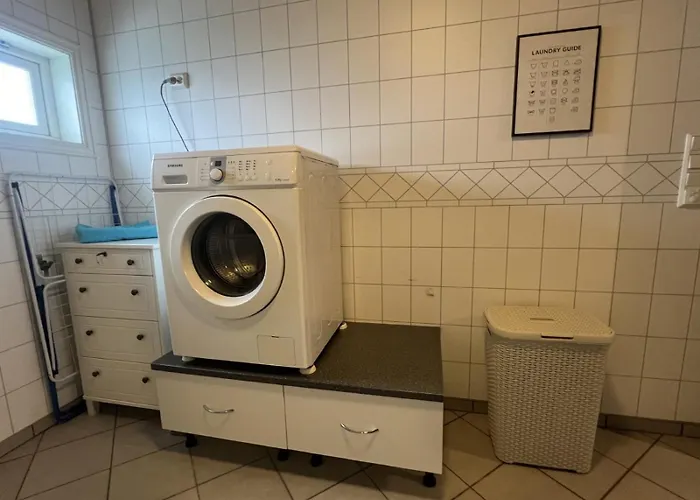 Mountain Peak Retreat