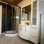 度假居 Mountain Peak Retreat 莫斯克内斯