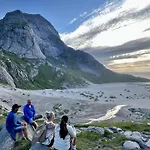 Mountain Peak Retreat 度假居 莫斯克内斯
