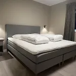 度假居 Mountain Peak Retreat *